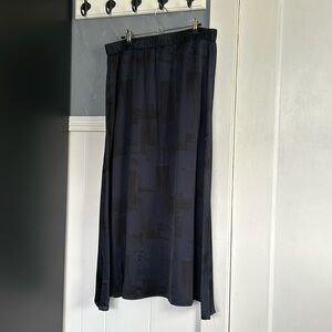 Eileen fisher silk brushstroke skirt, size medium